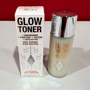 CHARLOTTE TILBURY
Mini Daily Glow Toner with Niacinamide
